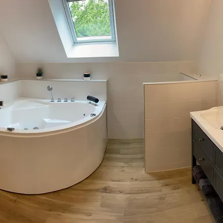 Entre Terre Et Meuble De Tourisme 3 Etoiles * Colomby-Anguerny