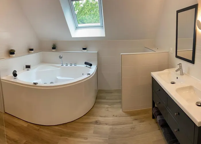 Entre Terre Et Meuble De Tourisme 3 Etoiles * Colomby-Anguerny